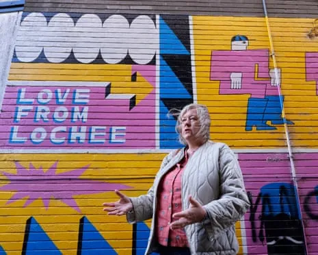 Lochee Declines Billionaire Bait, Embracing Community Spirit In Response